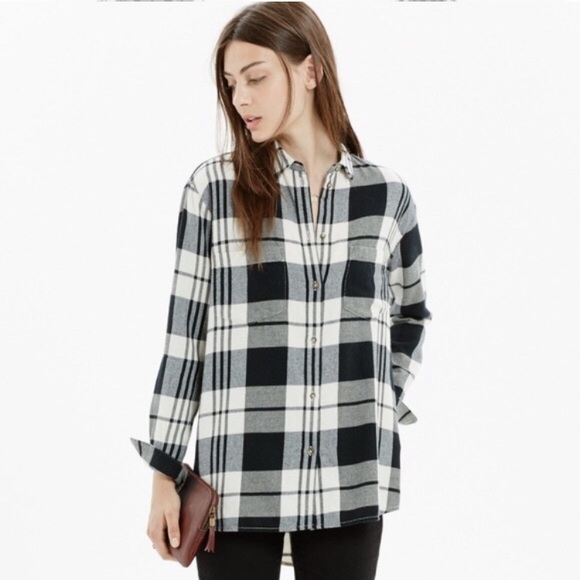 Madewell Tops - Madewell cozy plaid flannel!